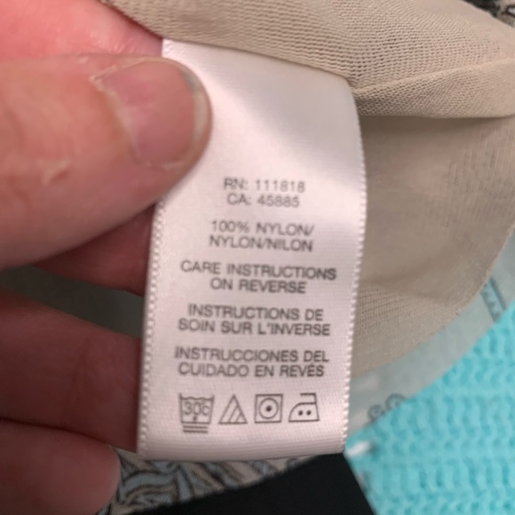 Michael Kors light blue and beige tank top. Size XL - Picture 6 of 10